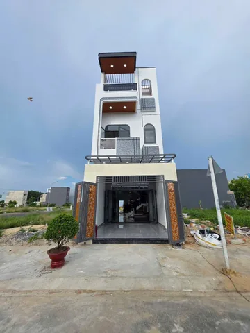 Bán Nhà riêng 60m2 có sẵn 60 m2 thổ cư giá 2.8 tỷ tại Phường Dĩ An Thành phố Dĩ An Bình Dương