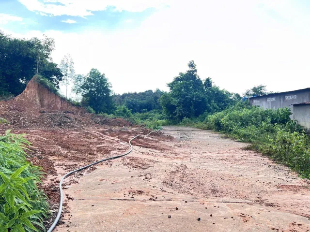Bán 10Ha có 400m thổ . Tỉnh Lâm Đồng. Đất sử dụng chăn nuôi