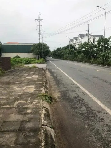 Bán Đất 100m2 có sẵn 100 m2 thổ cư giá 2 tỷ tại Xã Phú Cát Huyện Quốc Oai Hà Nội
