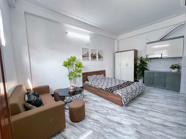 Cho Thuê Ccmn giá rẻ 4tr3 đẹp thoáng cửa sổ tại 195 Quang Trung, Hà Đông