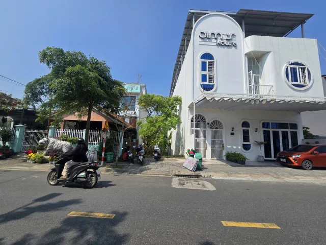 3 Nền Đất Đẹp Trục 7m5 lề 4m , KHu Đô Thị Nam Việt Á Giá 7,5tỷ / nền . Liên hệ 0987.631.499 Ms Dung - Chị Mập Bán Nhà