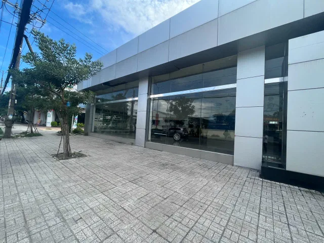 Bán Kho, nhà xưởng 1470m2 có sẵn 1470 m2 thổ cư giá 68 tỷ tại Đường Trần Hưng Đạo Phường Mỹ Thới Thành phố Long Xuyên An Giang