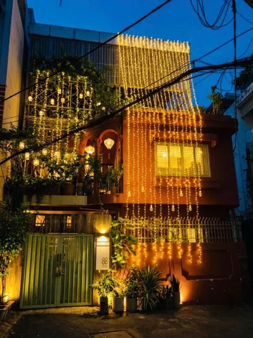 Cho thuê nhà góc 2 mặt tiền 120m² Huỳnh Văn Bánh, P11, Phú Nhuận - 5PN 6WC, 50 Triệu