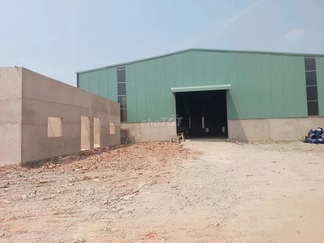 Cho thuê kho xưởng 2000m2.Pccc tự động,Sx đa nghề,Khánh Bình ,Tân uyên