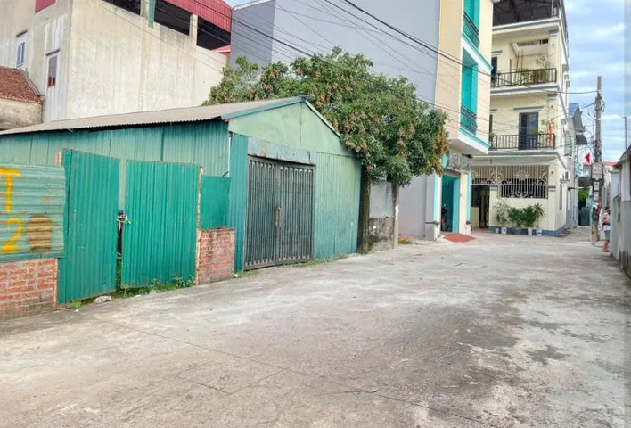 Bán Đất 100m2 có sẵn 100 m2 thổ cư giá 1.6 tỷ tại Xã Phú Cát Huyện Quốc Oai Hà Nội