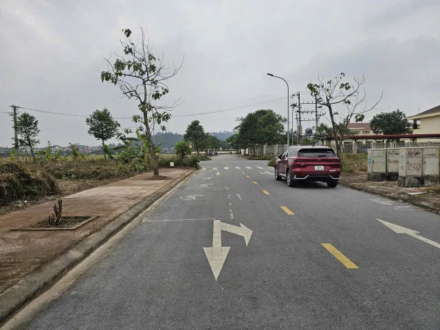 🌱Bán Lô Giãn Giân, Phúc Nghiêm, Phật Tích Tiên Du Mt 5m Dt 97m2 Giá 3.6 Tỷ
