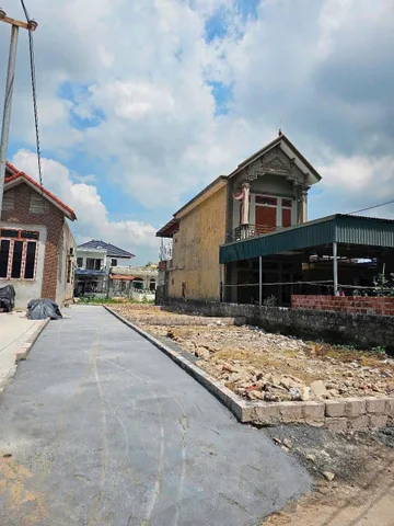Bán Đất 60m2 giá 960 triệu tại Thiên Hương ngõ ô tô tận đất cách đường 50 m.l/h:076.231.9990 e Thúy