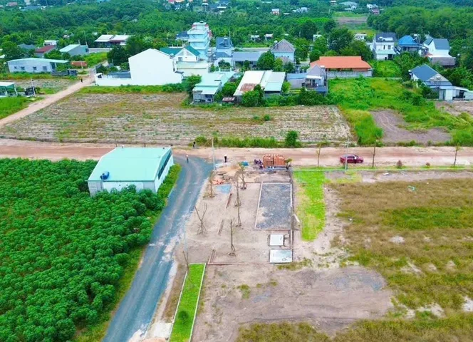 Bán Đất 230m2 có sẵn 60 m2 thổ cư đường nhựa 22m giá 745 triệu tại Thị trấn Chơn Thành Thị xã Chơn Thành Bình Phước