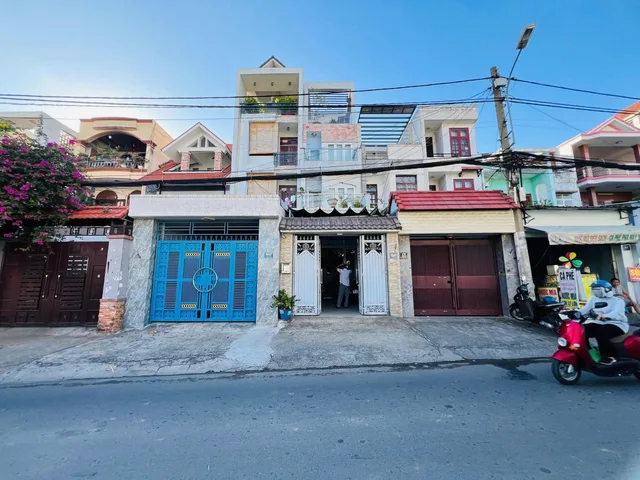Bán Nhà 4 Tầng MT Đường số 9_Trường Thọ_TP.Thủ Đức_100M2_nhưng ngang chỉ có 3,6M thôi nha khách...