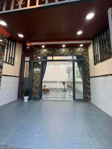 Bán Nhà riêng 100m2 có sẵn 100 m2 thổ cư giá 3.8 tỷ tại đường Xuân Thới Sơn 24 Xã Tân Xuân Huyện Hóc Môn TP. Hồ Chí Minh