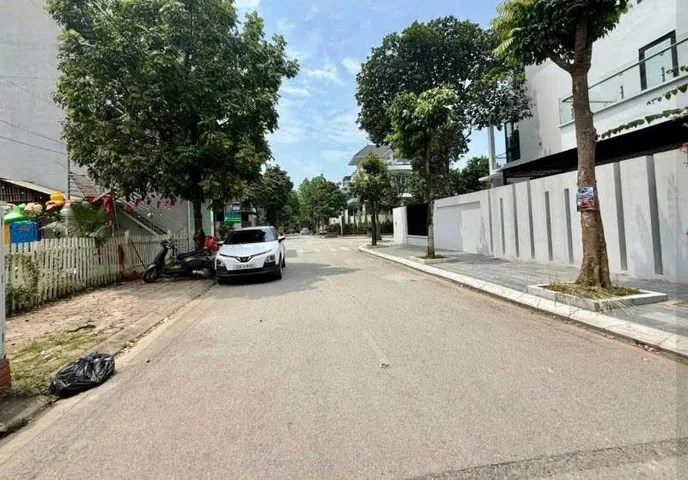 Bán Đất 100m2 có sẵn 100 m2 thổ cư giá 2 tỷ tại Xã Cấn Hữu Huyện Quốc Oai Hà Nội