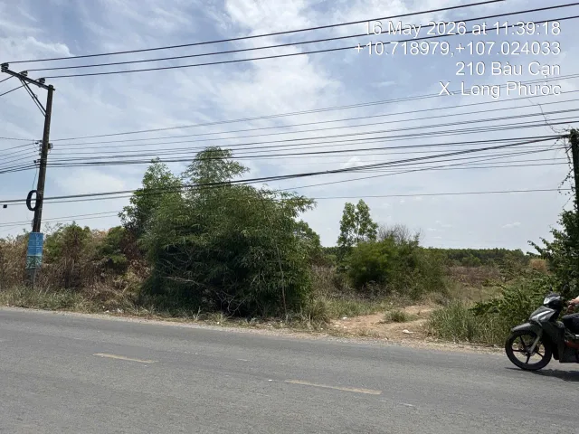 Bán Đất 2287m2 giá 10.5 tỷ, mặt tiền đường Bàu Cạn tại Xã Long Phước Huyện Long Thành Đồng Nai