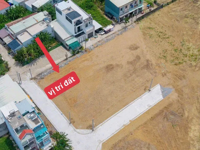 Đất - giá 2,3 tỷ, giáp ranh kdc hoàn Hoa- diện tích 4,7M*17M - Cách mặt tiền Lê Văn Lương nối dài 100m - Long Hậu - Long An - liên hệ 0919089456