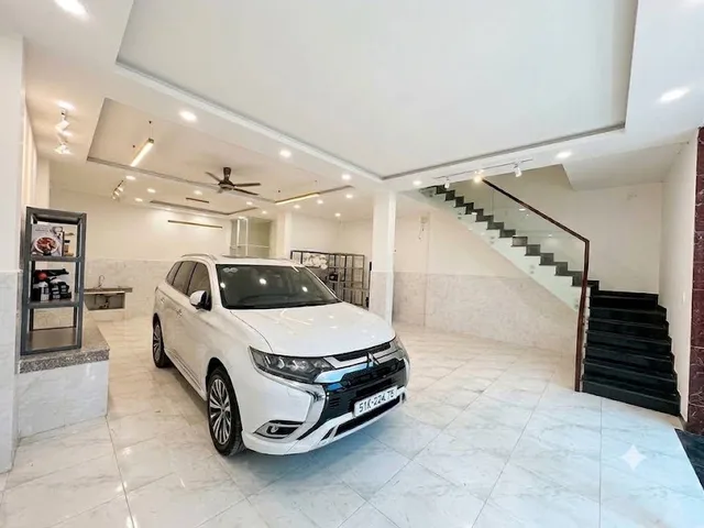 Bán Nhà Đường Số 23 Hiệp Bình Chánh 8x15m (120m²) 3 Lầu – View Công Viên – 17.9 tỷ