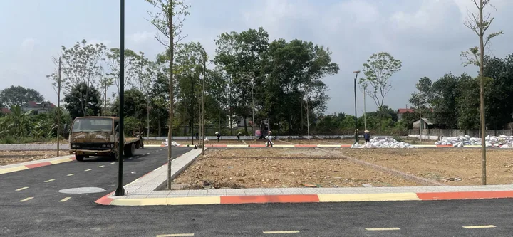 Bán Đất 100m2 có sẵn 100 m2 thổ cư giá 3.8 tỷ tại Đường Quốc Lộ 21 Xã Cổ Đông Thị xã Sơn Tây Hà Nội