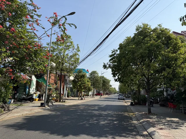 Bán đất có nhà cũ mặt tiền đường Lê Thánh Tông, P. Rạch Dừa, Vũng Tàu
