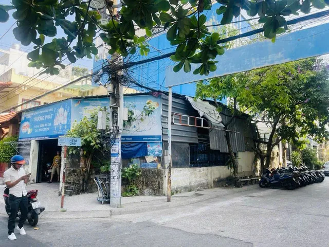 Bán góc 2MT nhà 289B Ung Văn Khiêm ,Phường  25 ,Quận Bình Thạnh. LH: 0942035334 ( Đức Triệu nhà mặt phố trung tâm )