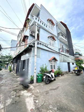 Bán Nhà riêng  3 tâng 60m2 có sẵn 60 m2 thổ cư giá 5.9 tỷ tại đường số 4 Phường Trường Thọ Quận Thủ Đức TP. Hồ Chí Minh
