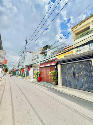 Bán Nhà riêng MẶT TIỀN KINH DOANH 🏆SAU GIGAMALL THỦ ĐỨC - NHÀ 4 TẦNG- 4x21 84M2  - CHỈ 13T 7 CHỖ NGỦ TRONG NHÀ