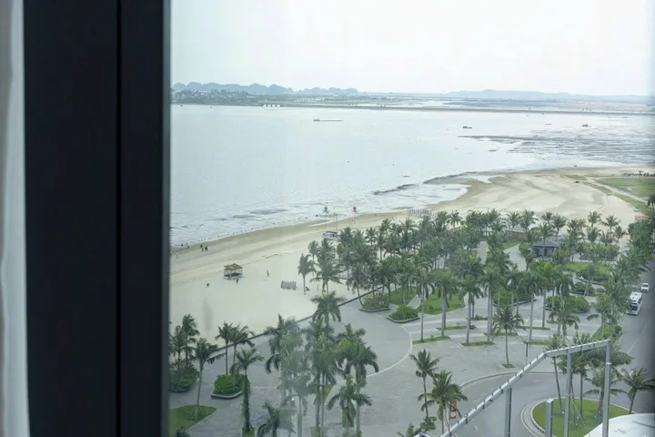 Bán Căn hộ chung cư 74.7m2 giá 4.5 tỷ tại Đường Hoàng Quốc Việt - Chọn - Phường Bãi Cháy Quảng Ninh
