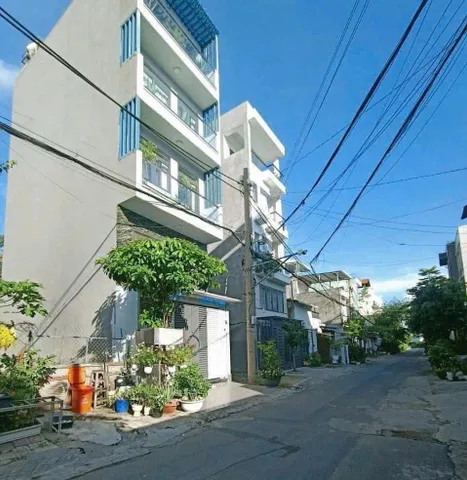 Chủ Định Cư_Nhà 5 Tầng MT Đường số 1_Khu Cư Xá Điện Lực_Trường Thọ_Thủ Đức_BTCT_Vào Ở ngay
