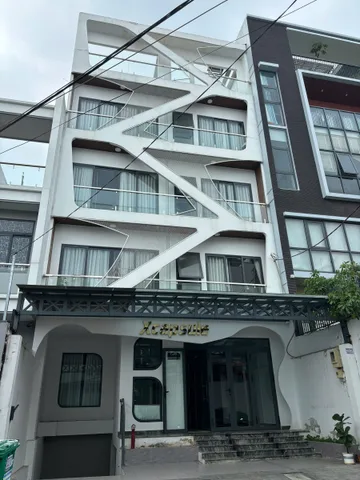 NGỘP BANK. Bán nhà 69/2 Nguyễn Gia Trí (D2), Bình Thạnh (8x23m) Hầm 5 tầng. HDt 170 triệu. Giá 42 tỷ