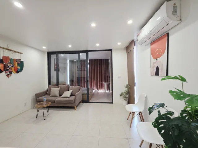 BÁN NHÀ  LÔ GÓC VIEW HỒ CỰC CHILL – 8 TẦNG THANG MÁY – FULL NỘI THẤT – Ô TÔ ĐỖ CỬA – 3 BƯỚC RA MẶT PHỐ