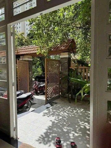 Bán nhà 3 tầng số 29 Lưu Đình Lễ P. An Khánh Q2, khu compound Thời Báo Kinh Tế, dt 118,8m2|DTS 232m2