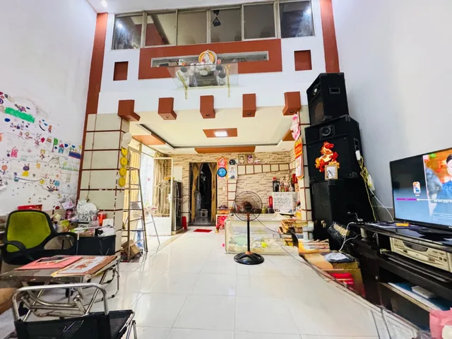 NHÀ ĐẸP THOẠI NGỌC HẦU – 67M² – 2 TẦNG – CHỈ 2 CĂN RA HẺM XE HƠI - GIÁ CHÀO 4.9 TỶ