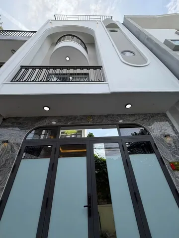 Cho thuê nhà nguyên căn trưng nữ vương 📌📌📌LÀM VIỆC TRỰC TIẾP GIÁ TỐT !!!