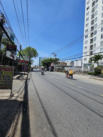 Bán Nhà Mặt Tiền Kinh Doanh, DT 114m2 có sẵn 73.7 m2 thổ cư giá 15 tỷ tại Đường Bình Long Phường Phú Thạnh Quận Tân Phú TP. Hồ Chí Minh