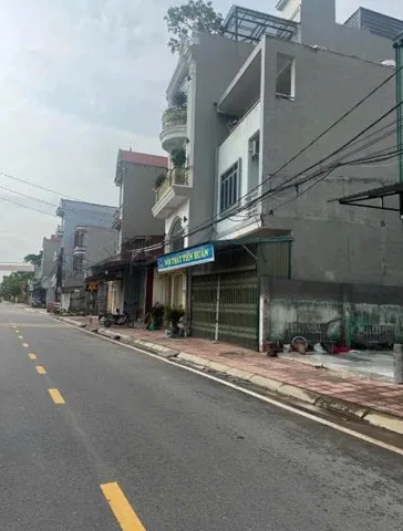 Bán Đất 100m2 có sẵn 100 m2 thổ cư giá 1.6 tỷ tại Phường Xuân Khanh Thị xã Sơn Tây Hà Nội