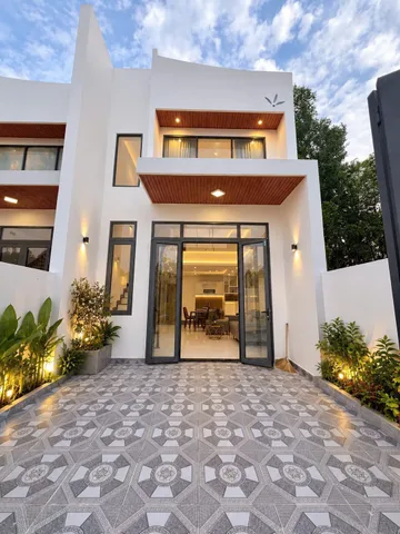 Xuất hiện căn Nhà 1 trệt 1 lửng , gần trung tâm TP.Biên Hoà . Cách KDL Bửu Long 7 phút đi xe. Trả trước 500Triệu nhận nhà ở ngay