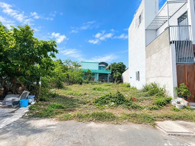 Bán Đất 133m2 có sẵn 122 m2 thổ cư giá 4.7 tỷ tại Đường Nguyễn Bình Xã Phú Xuân Huyện Nhà Bè TP. Hồ Chí Minh