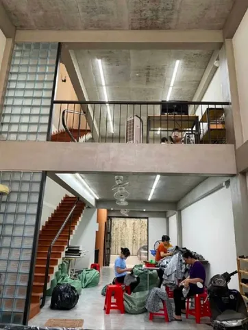 Ngộp 5 tỷ cần bán gấp nhà 5 tầng - 5x21 - ngay chợ Cây Sộp Đông Hưng Thuận - Hẻm 4m - giá 8.xxx tỷ thương lượng