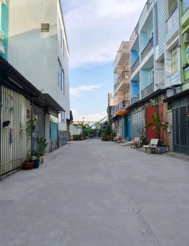 Phước kiển dưới 3 tỷ, Sở hữu căn nhà 3 tầng 4pn, 3.8x13.5m
