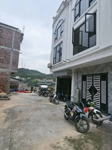 Bán Đất 57.8m2 có sẵn 50 m2 thổ cư giá 3.5 tỷ tại - Chọn - Phường Hà Lầm Quảng Ninh