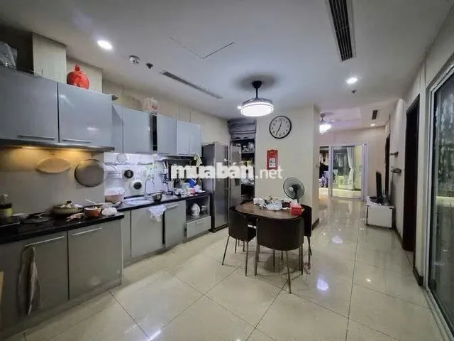 CHÍNH CHỦ CHO THUÊ CĂN HỘ CHUNG CƯ TẦNG 12A - R4B - ROYAL CITY - NGUYỄN TRÃI - THANH XUÂN - HÀ NỘI