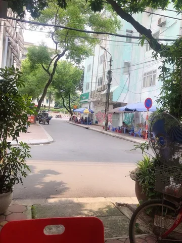 Bán Nhà Kim Đồng. Hoàng Mai. Ô Tô. Vỉa Hè. DT 37m2. MT 3,5m. 7 Tầng. Giá 16.9 Tỷ.