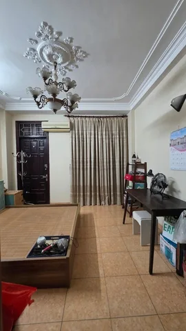 Bán Nhà Quan Hoa. Cầu Giấy. Ô Tô. DT 39m2. MT 4m. 5 Tầng. Giá 9.5 Tỷ.