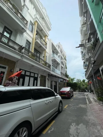 Bán Nhà 5 tầng Liên khu 4 - 5 Phường Bình Tân