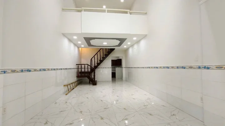 TÂN PHÚ TÂN SƠN NHÌ - 49M² - 2 TẦNG - XE HƠI ĐỖ CỬA - NGAY AEON MALL - NỞ HẬU TÀI LỘC - NHỈNH 4 TỶ TL.