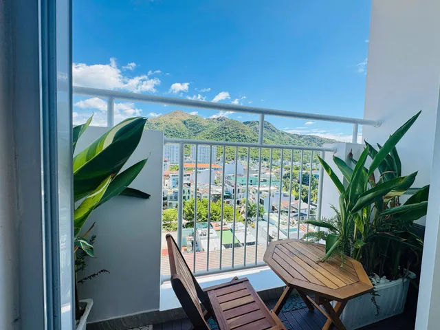 BÁN CĂN VIEW NÚI CÔ TIÊN CHUNG CƯ HOÀNG QUÂN – BẮC NHA TRANG. DT 55m2. Giá 2.35ty