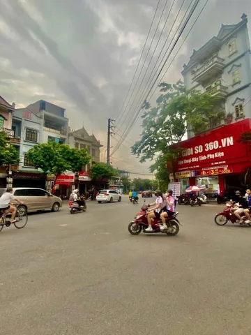 BÁN GẤP HOA HẬU PHÙ KHÊ, TỪ SƠN,OTO TRÁNH KINH DOANH- GIÁP ĐÔNG ANH- GẦN CÔNG VIÊN NGUYỄN VĂN CỪ