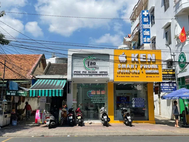 Nhà 3 MẶT TIỀN đường Quang Trung _ ngang 8m { Cách biển Trần Phú: 400m }. Dt 184m2. Giá 67.6ty