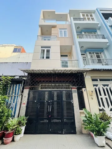 Bán Nhà 58m2- 4 lầu- nhỉnh 7 tỷ hẻm ô tô ngủ nhà ngay đối diện Mercedes Quang Trung Q.Gò Vấp
