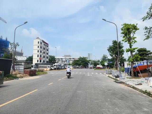 💎Bán Biệt Thự Góc 3 Tầng BIG C, Văn Phú, Tp.Bắc Giang Mt 20m Dt 450m2 Giá 53 tỷ