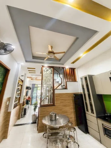 Bán nhà Lê Thị Riêng Quận 12 - hẻm 12m- 63m² 4 Tầng khu đồng bộ, Giá 6.99 Tỷ
