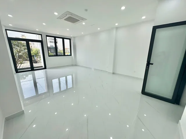 BDS HVL Cho thuê nhà Mặt tiền đường Trương Văn Bang TML Q2