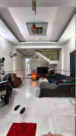 🔥 5.45 TỶ TL – NGANG 5M – HẺM THÔNG XE HƠI – NHÀ 2 TẦNG BTCT – GIÁP TÂN PHÚ 🔥